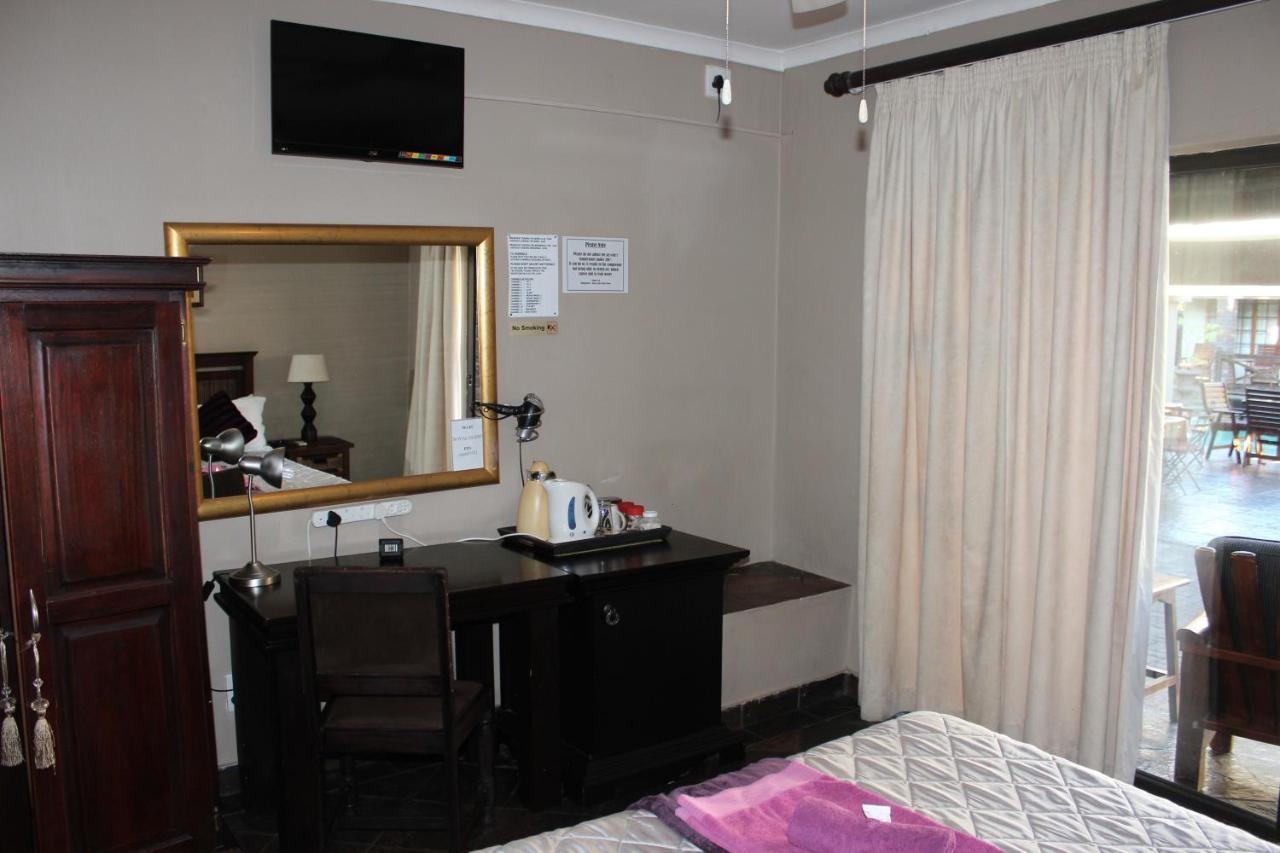 Royal Game Guest House Phalaborwa Exterior photo